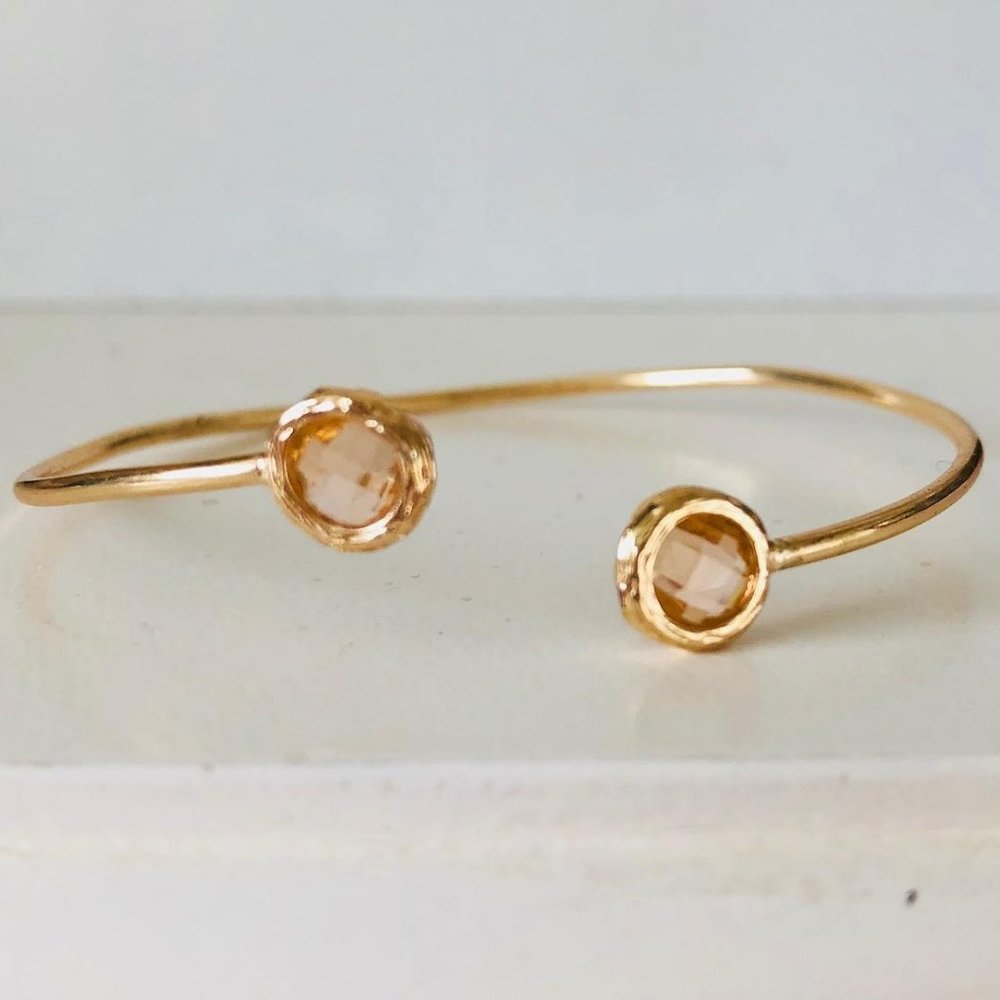 NWT! Gold bangle with gems